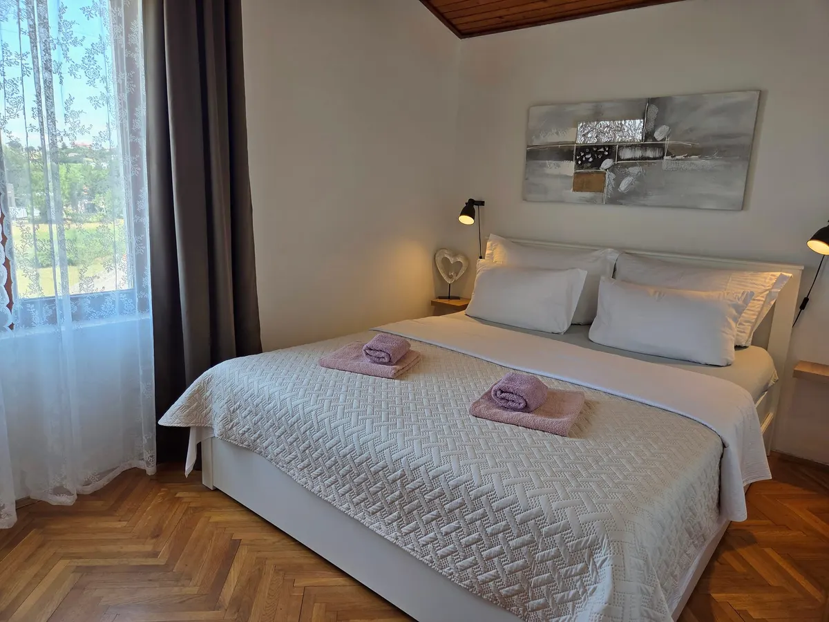 Schlafzimmer 2 - Bett